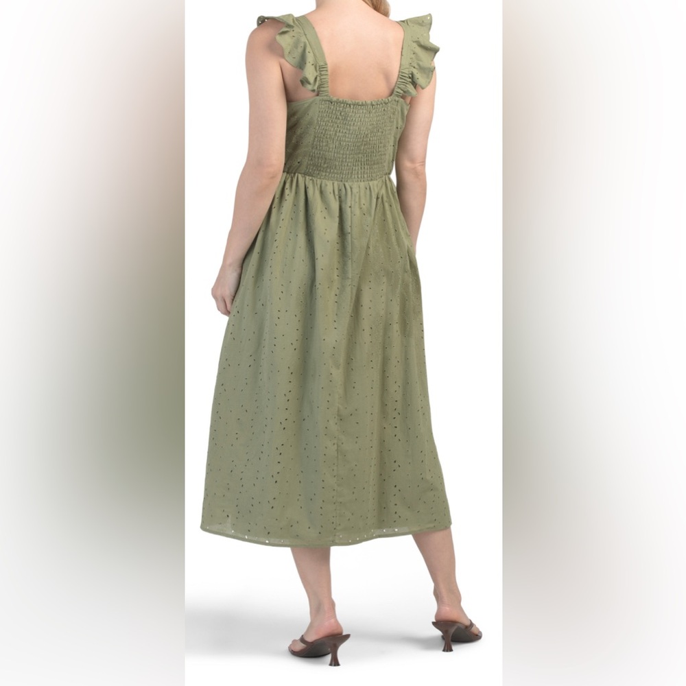 ANNE KLEIN maxwell burnout smocked back midi dress
Sage Green Size 14 - Picture 2 of 2